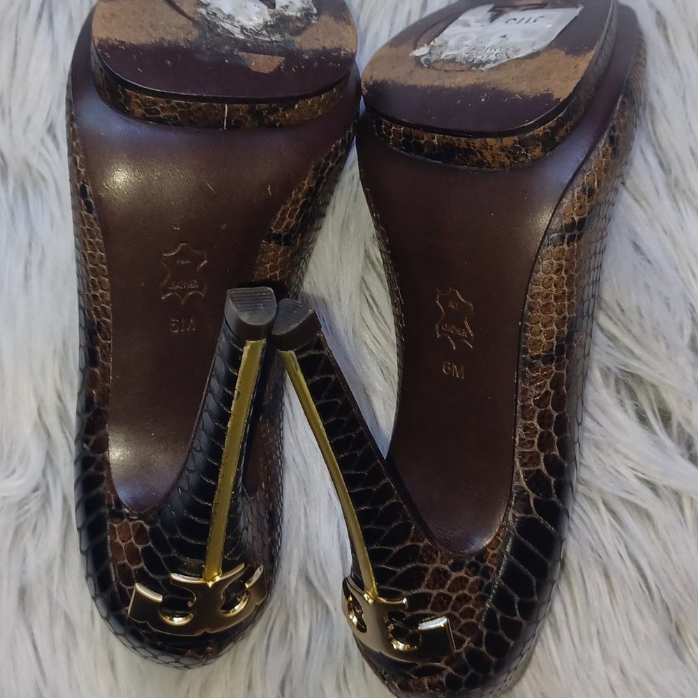 Tory Burch Brown Jude heels - Picture 16 of 16